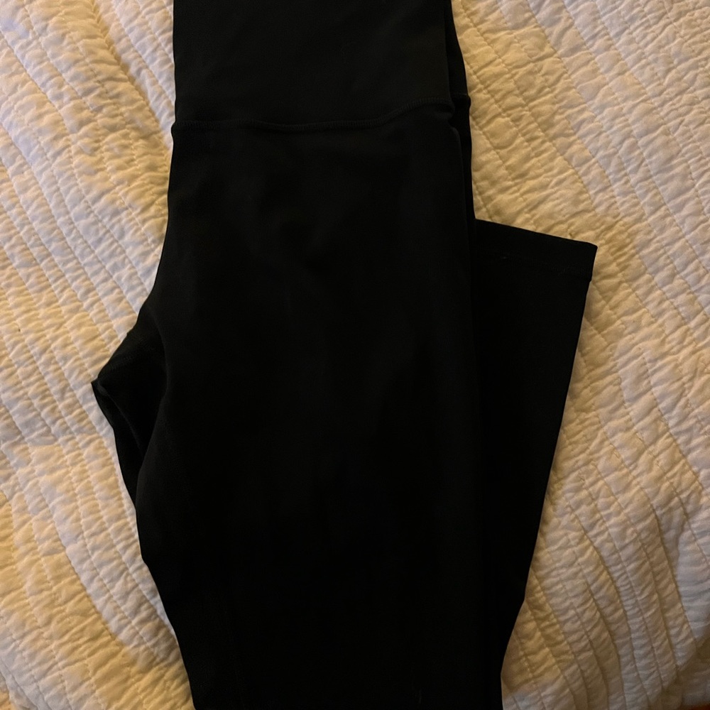 Women’s Black Wunder Under leggings